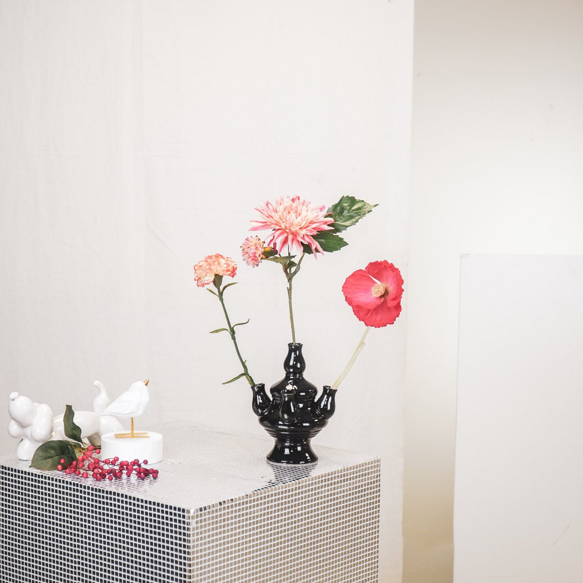 Vaas - Tulp - Keramiek - Zwart - 15x15x20cm